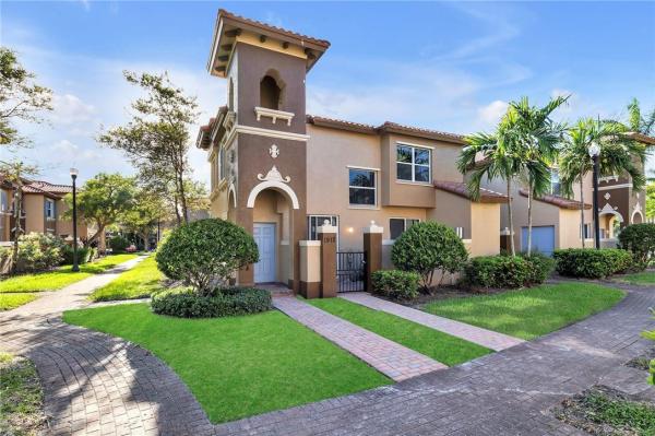 The Links At Emerald Dunes, 6550 Morgan Hill Trl #1912, West Palm Beach, Florida 33411, image 1