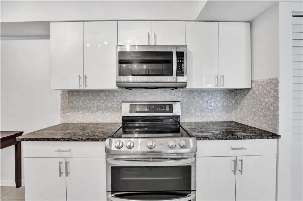 Lavers Delray Racquet Club, 2255 Lindell Blvd #4303, Delray Beach, Florida 33444, image 2