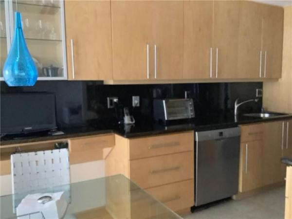 Tower At Biscayne Cove, 18181 NE 31st Ct #809, Aventura, Florida 33160, image 2