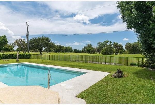 Palm Beach National Golf & Country Club Estates, 7784 Oakmont Dr, Lake Worth, Florida 33467, image 1