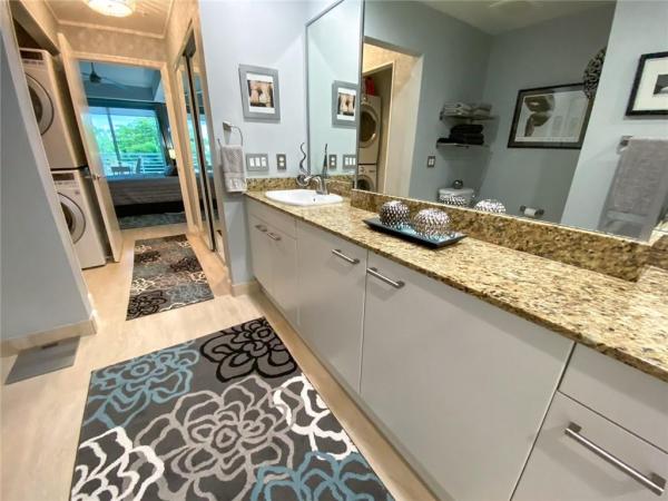 Island City Lofts, 2301 Wilton Dr #R208, Wilton Manors, Florida 33305, image 2