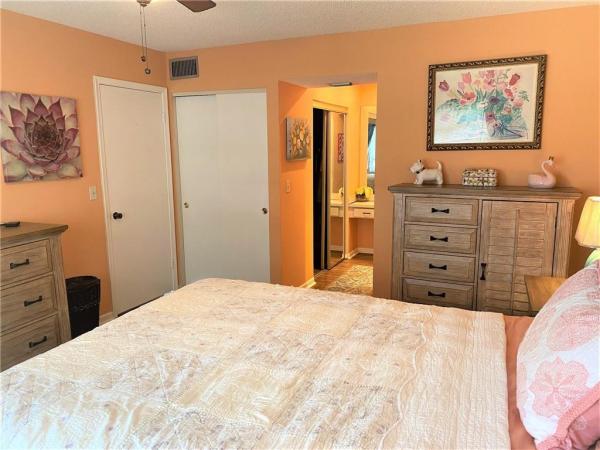 Berkley House Of Carriage Hills, 100 Berkley Rd #210, Hollywood, Florida 33024, image 1