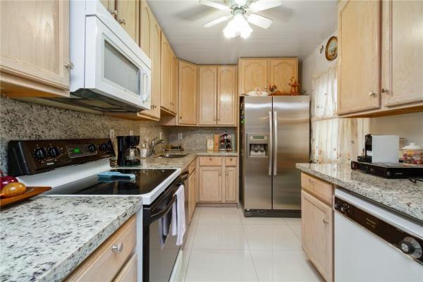 Biscaya, 20500 W Country Club Dr #108, Aventura, Florida 33180, image 2