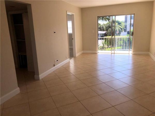 Oakland East Manors, 1581 NE 34th Ct #212, Oakland Park, Florida 33334, image 1