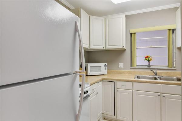Twelve Pillars, 2400 S Ocean Dr #214, Hollywood, Florida 33019, image 1