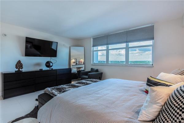Trafalgar Towers, 1410 S Ocean Dr #1405, Hollywood, Florida 33019, image 1