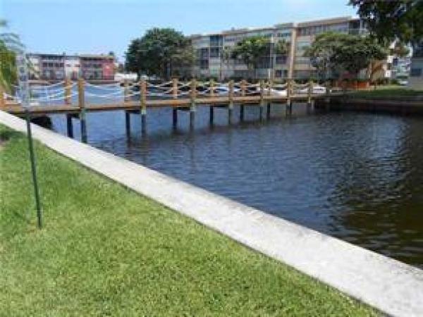 Watergate, 2771 Taft St #206, Hollywood, Florida 33020, image 1