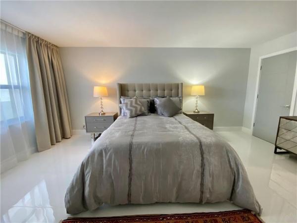 Shore Club, 1901 N Ocean Blvd #2C, Fort Lauderdale, Florida 33305, image 1