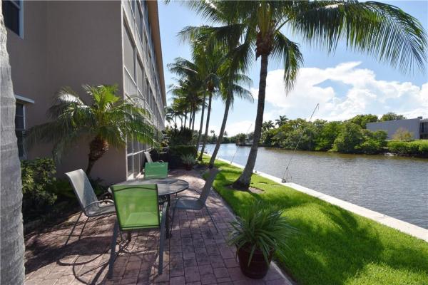 Camelot Shores, 801 NE 18th Ct #111, Fort Lauderdale, Florida 33305, image 3