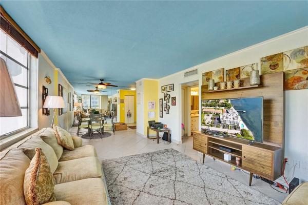 Croton Harbor, 301 Croton Ave #201, Lantana, Florida 33462, image 3