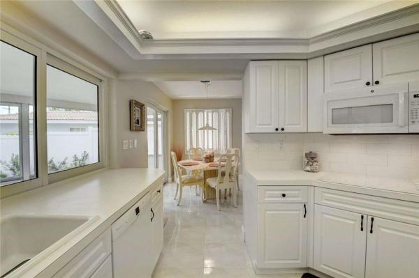 Royal Oaks Hills, 699 W Royal Palm Rd, Boca Raton, Florida 33486, image 1