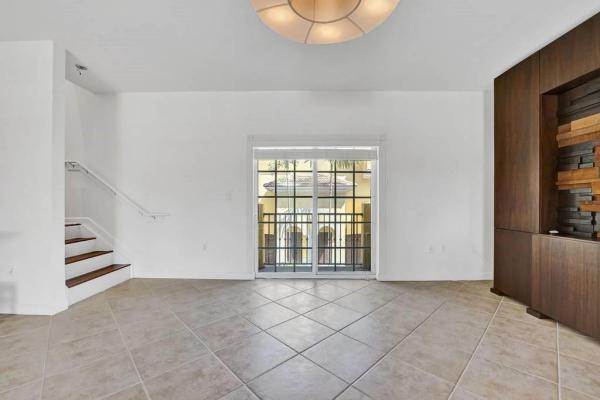 The Grove At River Oaks, 2540 SW 14th Ave #204, Fort Lauderdale, Florida 33315, image 2