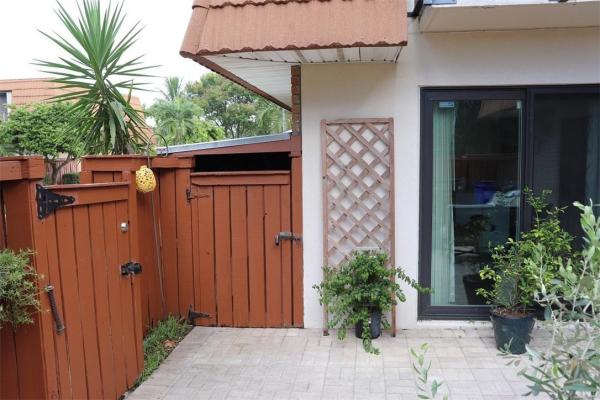 Waterford Courtyards At Crystal Lakes North, 2963 SW 11th Pl, Deerfield Beach, Florida 33442, image 1