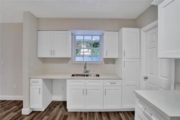 Gia Manor, 130 NE 175th St, Miami, Florida 33162, image 3