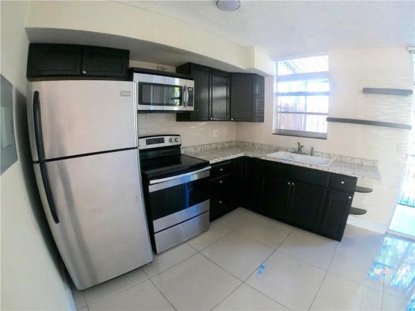 Lee Park, 6003 SW 69th St #76, South Miami, Florida 33143, image 1