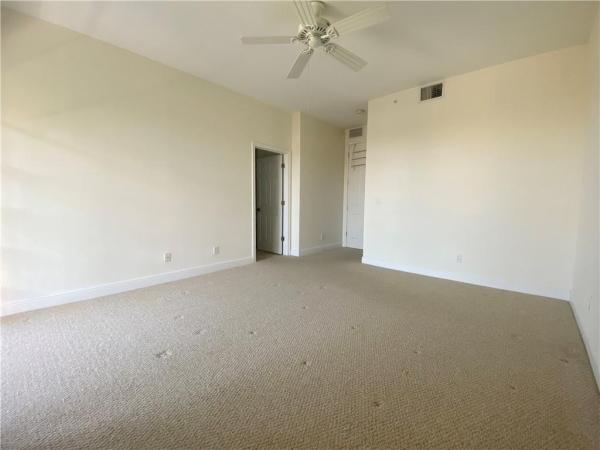 Manor Oaks Townhomes, 2685 NE 9th Ave #1, Wilton Manors, Florida 33334, image 1
