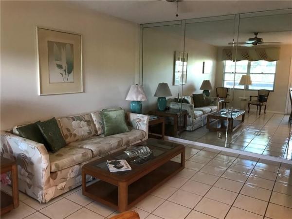Swansea, 2022 Swansea B, Deerfield Beach, Florida 33442, image 1