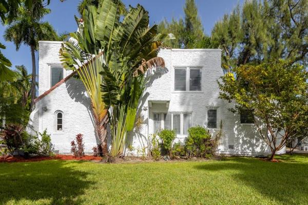 Hollywood Lakes, 1308 Harrison St, Hollywood, Florida 33019, image 1