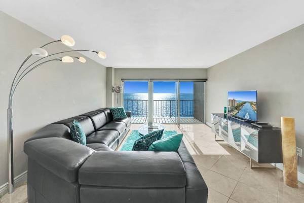 Landmark At Hillsboro, 1021 Hillsboro Mile #607, Hillsboro Beach, Florida 33062, image 3