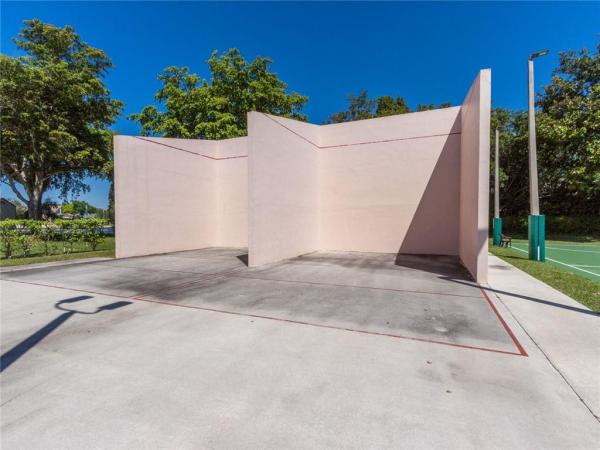 Pond Apple Place 2, 4520 NW 20th St #469, Coconut Creek, Florida 33066, image 3