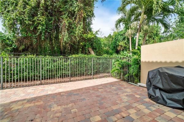 Greystone, 10142 White Water Lily Way, Boynton Beach, Florida 33437, image 2