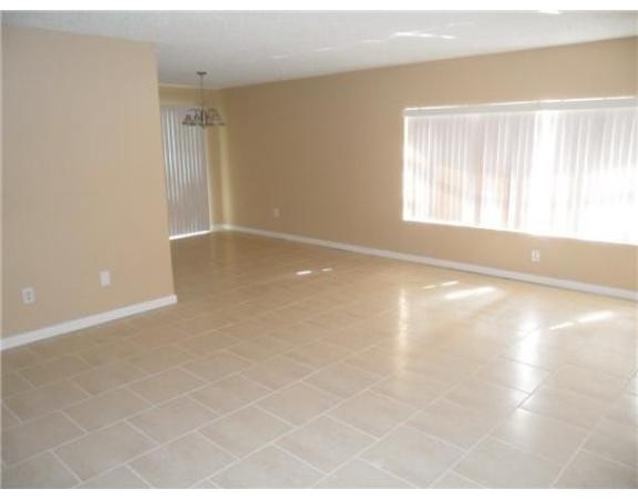Windermere, 1848 NW 55th Ave #4X, Lauderhill, Florida 33313, image 2