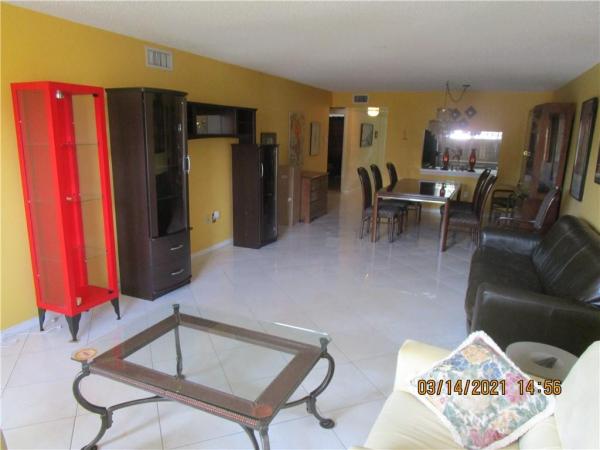 Sunrise Lakes 4, 2580 NW 103rd Ave #108, Sunrise, Florida 33322, image 1