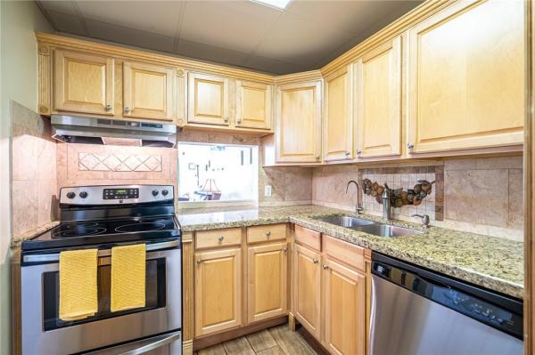 Hibiscus House, 3216 SE 8th St #204, Pompano Beach, Florida 33062, image 1