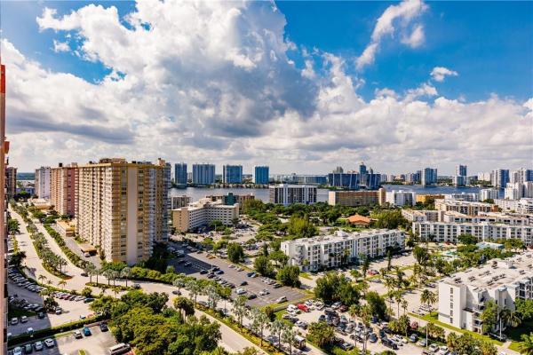 Winston Towers 600, 210 174th St #2317, Sunny Isles Beach, Florida 33160, image 2