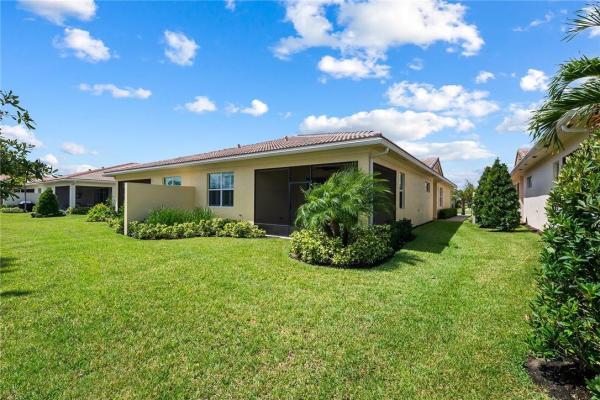 21021 SW Modena Way, Port St. Lucie, Florida 34986, image 2