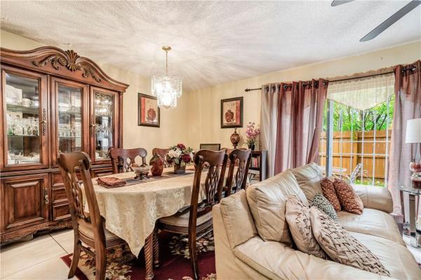 Blueberry Hill, 5737 Blueberry Ct #117, Lauderhill, Florida 33313, image 3