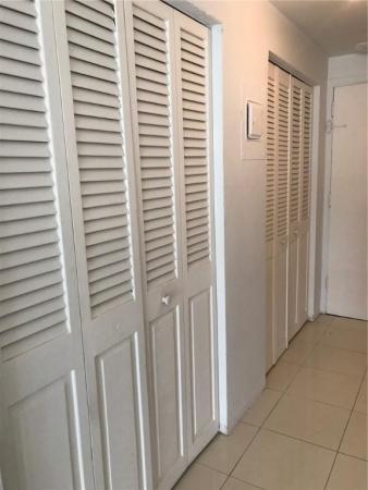 Coastal Towers, 400 Kings Point Dr #105, Sunny Isles Beach, Florida 33160, image 2