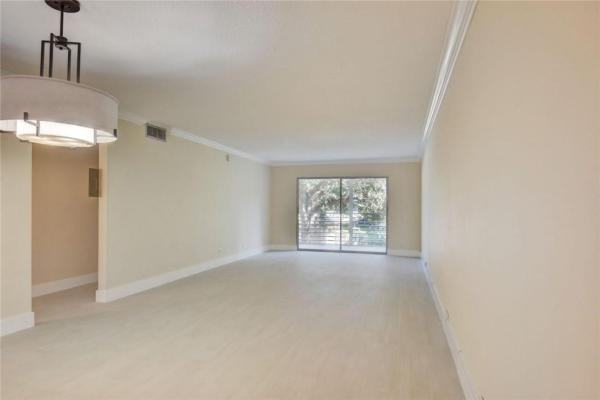 Lucaya Village, 2201 Lucaya Bnd #G2, Coconut Creek, Florida 33066, image 1