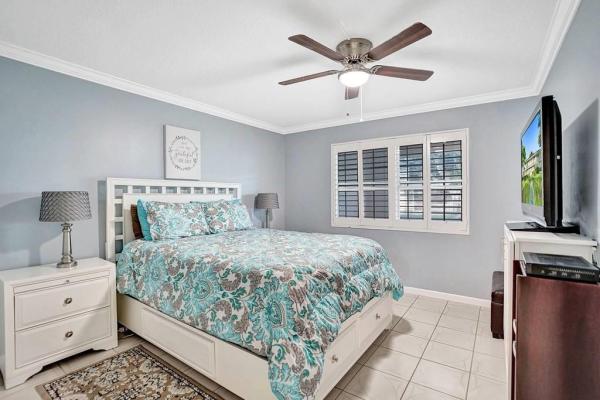 Farnham, 290 Farnham M, Deerfield Beach, Florida 33442, image 2