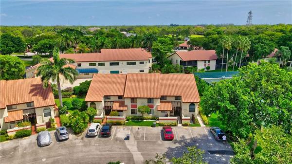 Palm Chase, 10770 Sun Palm Ln #101, Boynton Beach, Florida 33437, image 2