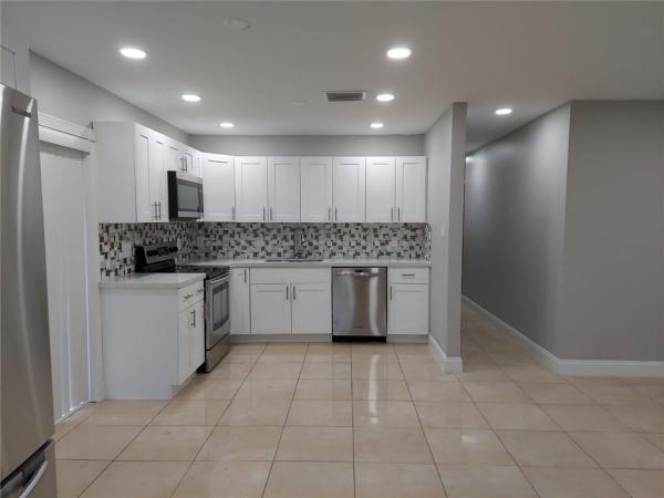 Pleasant City, 521 17th St, West Palm Beach, Florida 33407, image 2