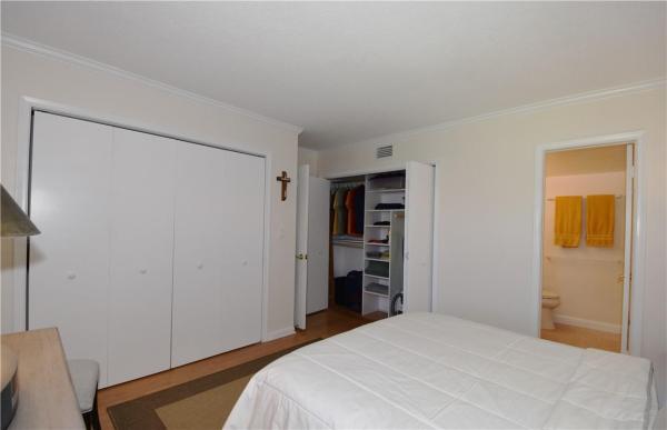 Manor Grove Village, 300 NE 19th Ct #201N, Wilton Manors, Florida 33305, image 1