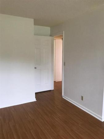 Cypress Court, 4235 Oak Terrace Dr, Greenacres, Florida 33463, image 2