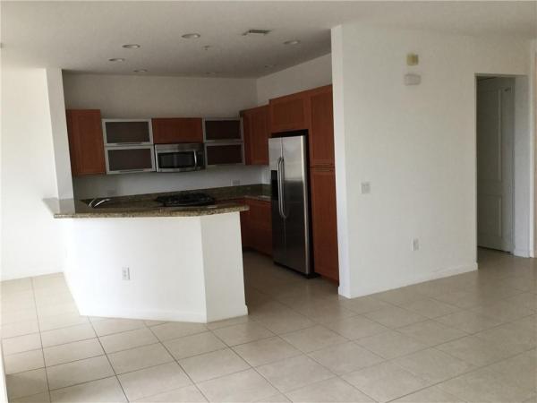Villa Carrara, 2955 NW 126th Ave #317-5, Sunrise, Florida 33323, image 3