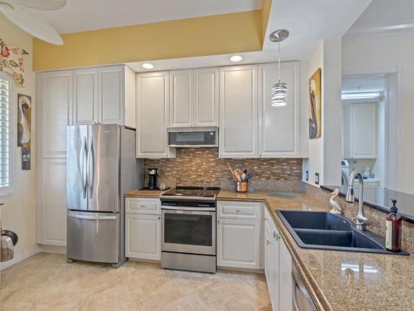 Harbour Isle West, 35 Harbour Isle Dr #306, Fort Pierce, Florida 34949, image 1