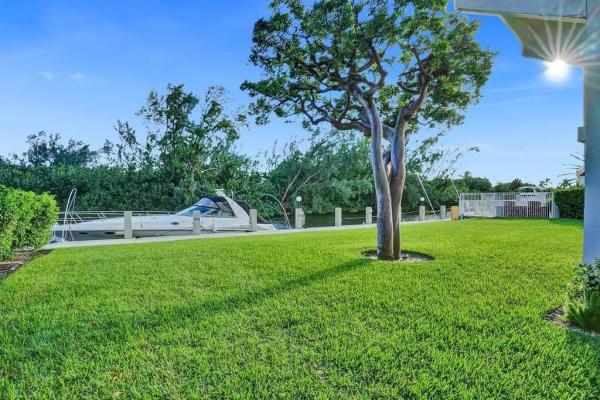 Casa La Quinta, 2870 NE 14th Street Cswy #102C, Pompano Beach, Florida 33062, image 1