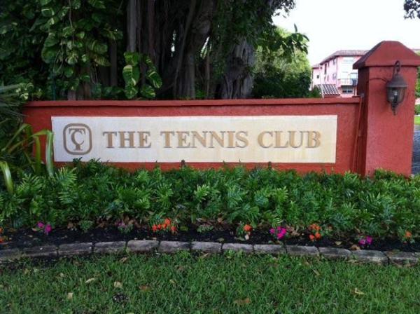 Tennis Club Johnston, 660 Tennis Club Dr #304, Fort Lauderdale, Florida 33311, image 1
