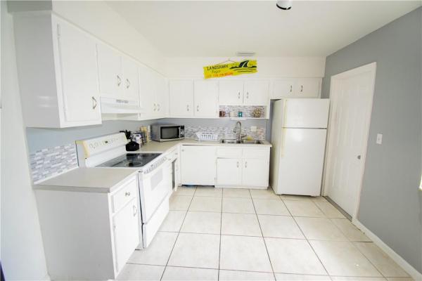 Dania Beach Residential, 225 SE Park St #1-2, Dania Beach, Florida 33004, image 1