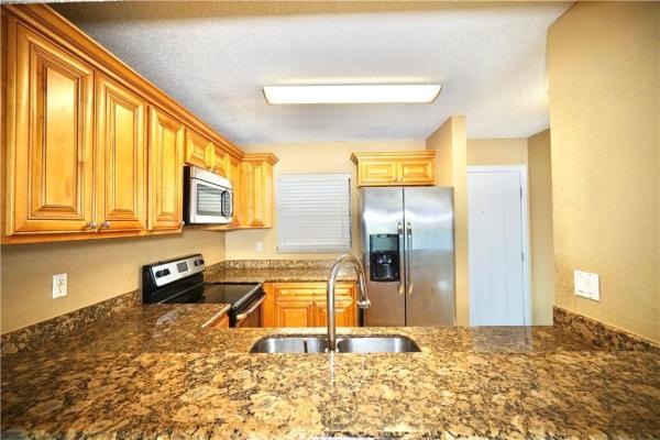 Palm Beach Place, 1520 Windorah Way #C, West Palm Beach, Florida 33411, image 3