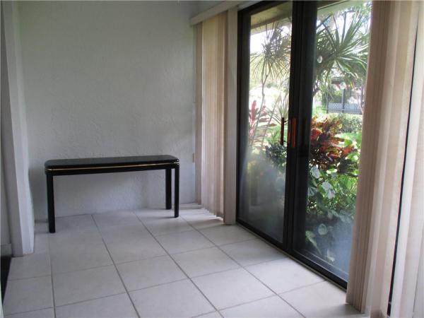 Greenleaf At Whisper Walk, 8897 Echo Ln, Boca Raton, Florida 33496, image 2