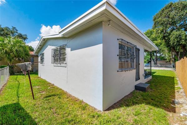 Woodmere, 1106 NW 65th St, Miami, Florida 33150, image 2