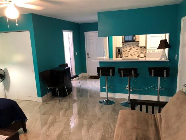 North Hollywood, 49 SW 12th St #1-2, Dania Beach, Florida 33004, image 1