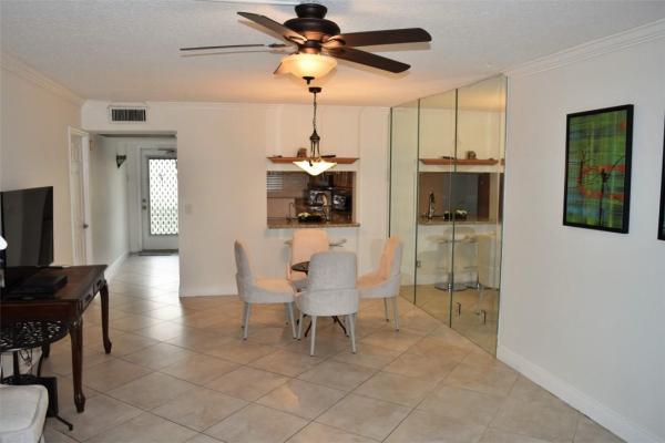 Poinciana Place Of Pine Island Ridge, 9430 Poinciana Pl #104, Davie, Florida 33324, image 3