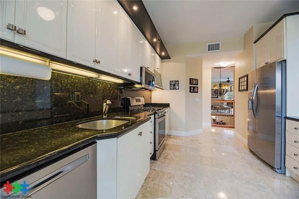 Hillsboro Bay By The Sea, 1774 Bay Dr #18, Pompano Beach, Florida 33062, image 2