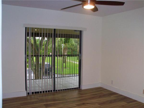 Hidden Woods Of Deer Creek, 195 Deer Creek Blvd #806, Deerfield Beach, Florida 33442, image 1